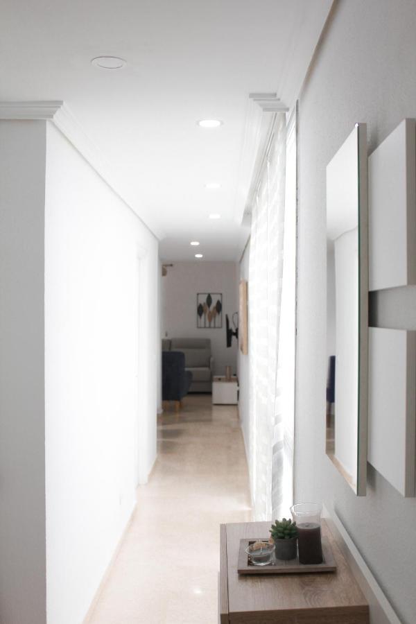 Monkeys Apartments Lumbreras Deluxe Seville Luaran gambar